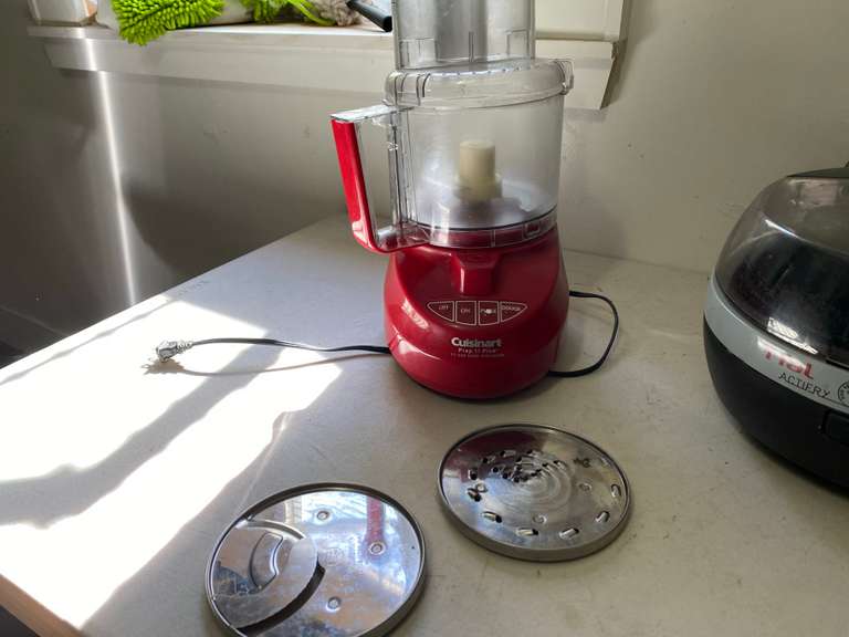 Cuisinart Food Processor, TFal ActiFry Estate Details