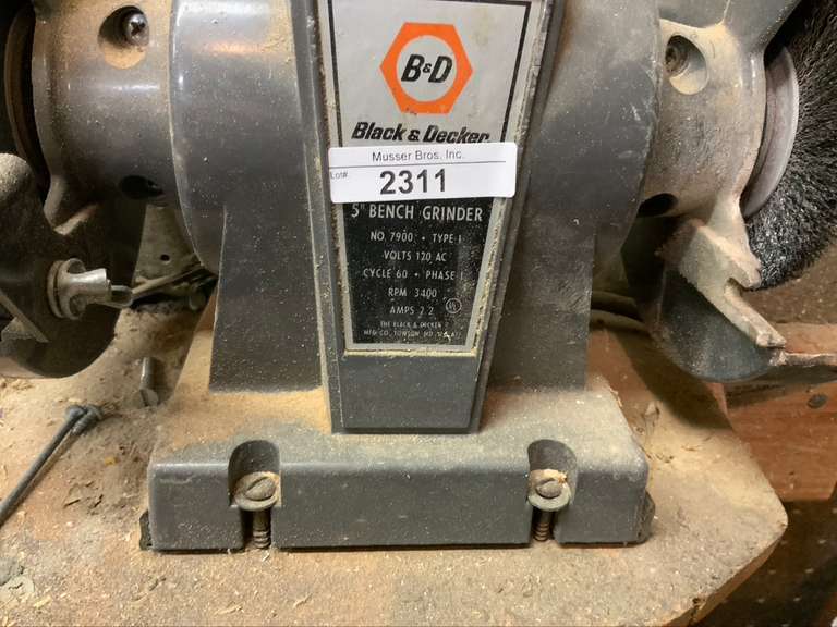 5" Black and Decker Grinder and Wire Wheels *MUST BRING TOOLS TO REMOVE