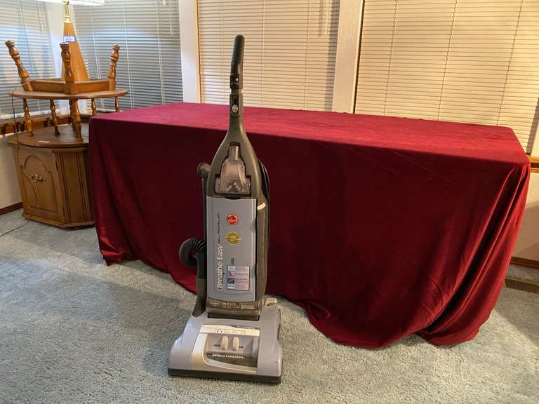 Hoover Breathe Easy Wind Tunnel Vacuum Estate Details