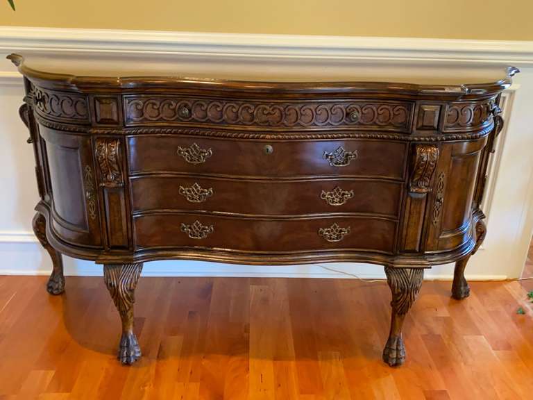 Hooker Furniture Seven Seas Entry Hall Buffet Estate Details