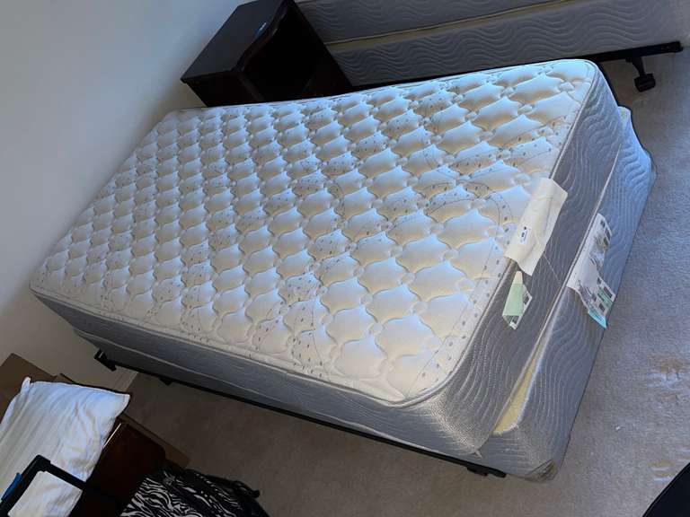 Twin Mattress, Box Spring & Bed Frame Estate Details