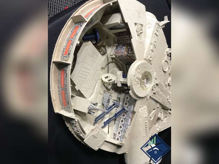 Vintage Star Wars Millennium Falcon ORIGINAL Kenner 1978