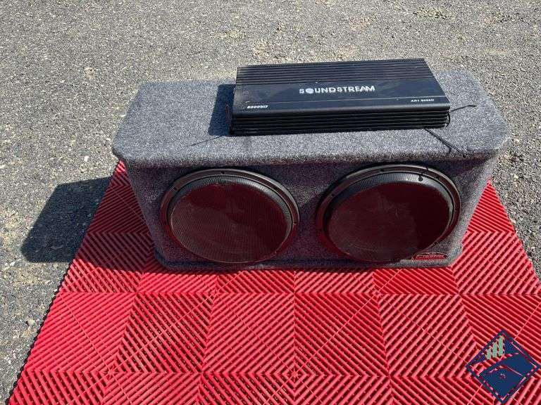 JL Audio 12”Subwoofers Box & Subs with Soundstream Amplifier Estate