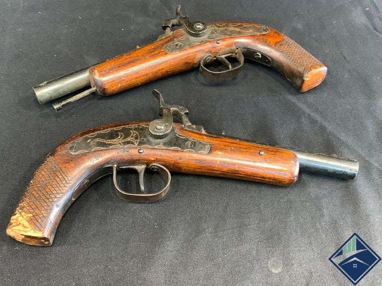 Dueling Black Powder Pistols Estate Details