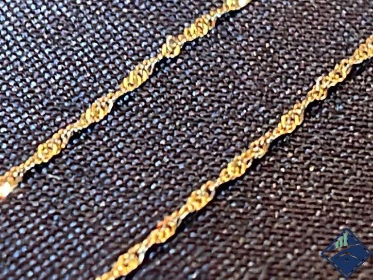 10K Gold Necklace 16” with Heart Pennant & Sliding Spheres Estate Details