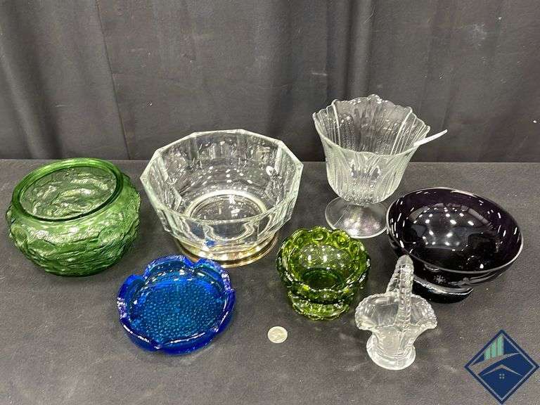 Clear & Colored Glass Dishes Estate Details