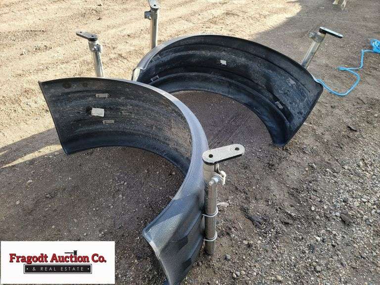 (2) Super Single Fenders Fragodt Auction and Real Estate LLC