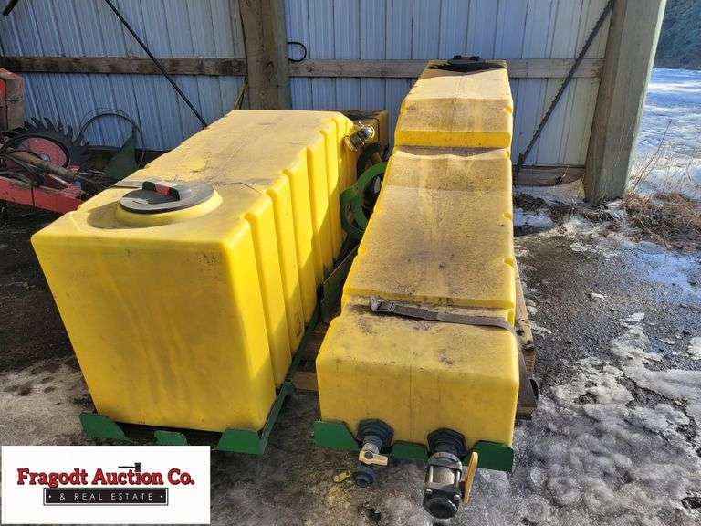 Pair of Saddle Tanks for John Deere 8000T Series Tractors, Fit Between