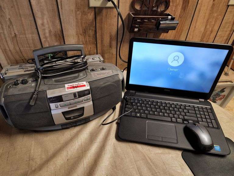 (2) Radios and Laptop Computer Fragodt Auction and Real Estate LLC