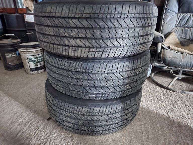 (4) Bridgestone 275/50R22 Tires with Approx 10,000 Miles on Them