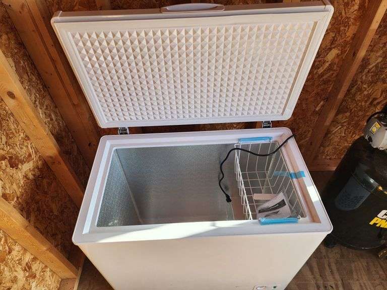 7.0 Cubic Foot Deep Freeze, Never Used, Has a Couple Small Dings in