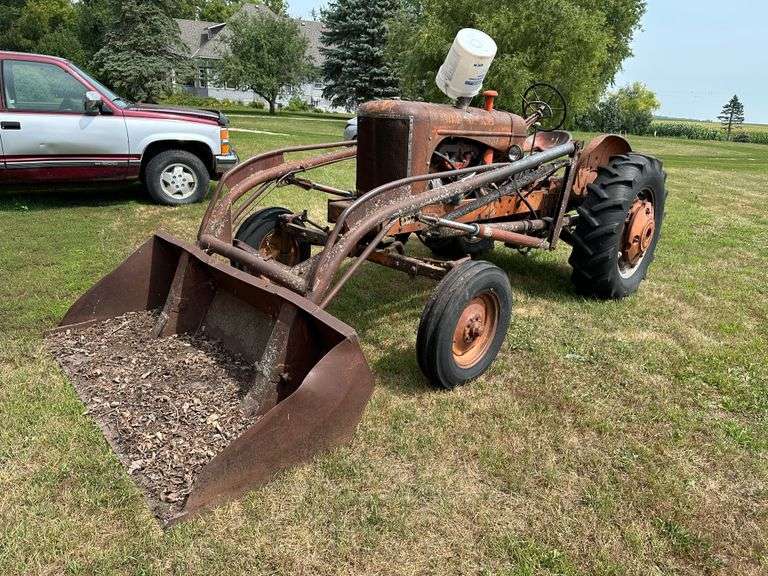 Allis Chalmers WD45 with Loader, Rear Wheel Weights, Unknown Running
