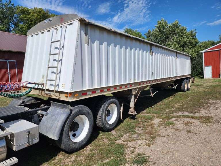 2003 Jet Aluminum Hopper Trailer, Ag Hoppers, 42’, ShurLok Manual Roll