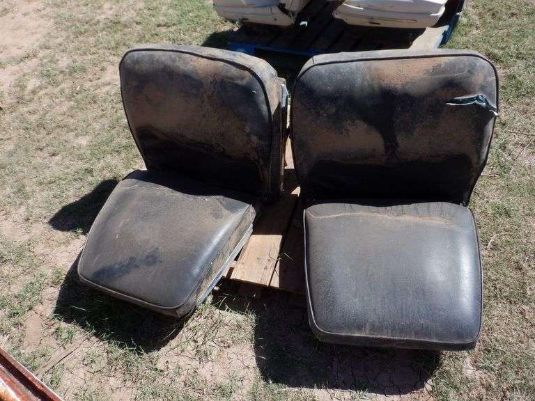 (2) Black Bucket Seats Spankys Freedom Car Auctions