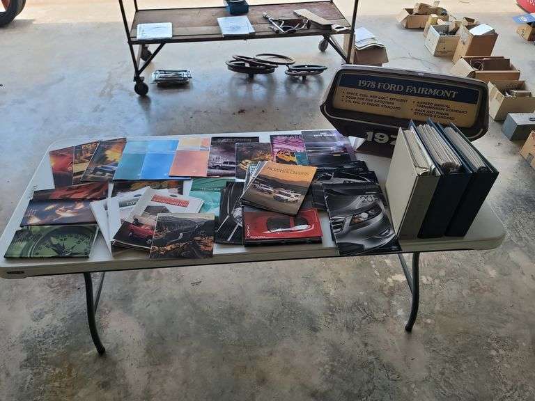 Assorted Dealership Advertising Spankys Freedom Car Auctions