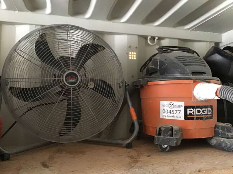 22’’ Fan and Ridgid Shop Vac Gavel Roads Online Auctions