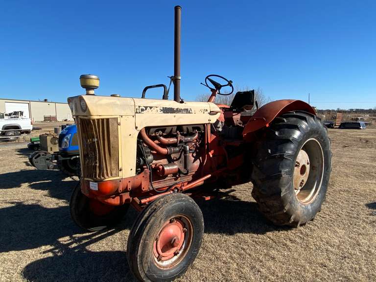 1964 J.I. Case 930 Comfort King Diesel Tractor Gavel Roads Online