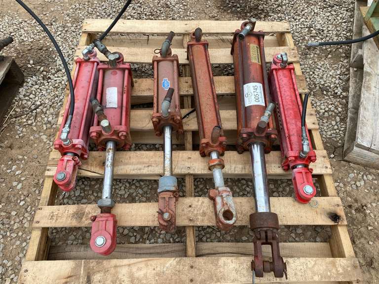 (6) Used Hydraulic Cylinders Gavel Roads Online Auctions
