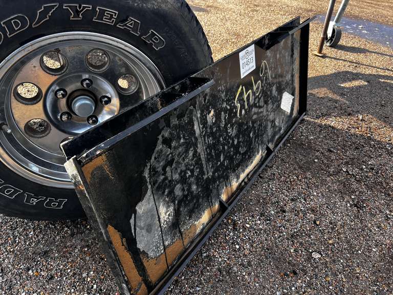 45"x18" Blank SkidSteer Attachment Plate Gavel Roads Online Auctions