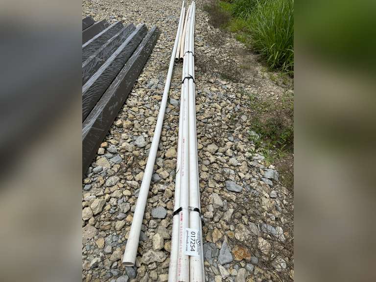 (6) Pieces 1 1/4" 20' PVC Pipe Gavel Roads Online Auctions