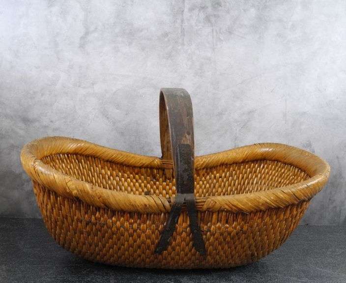 Vintage Woven Basket GC5 Auctions