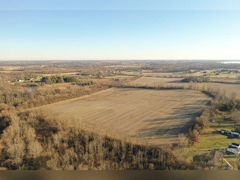 Midwest Farms LLC 99.92 Halderman Real Estate Services