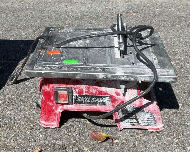 Skilsaw brand electric tile saw Hash Auctions