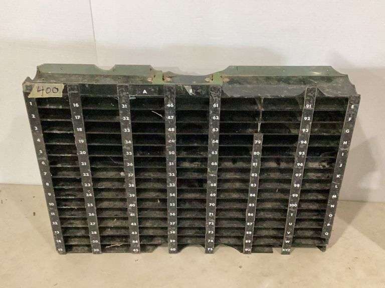 2 Auction Clerking Ticket Sorting Boxes Hash Auctions