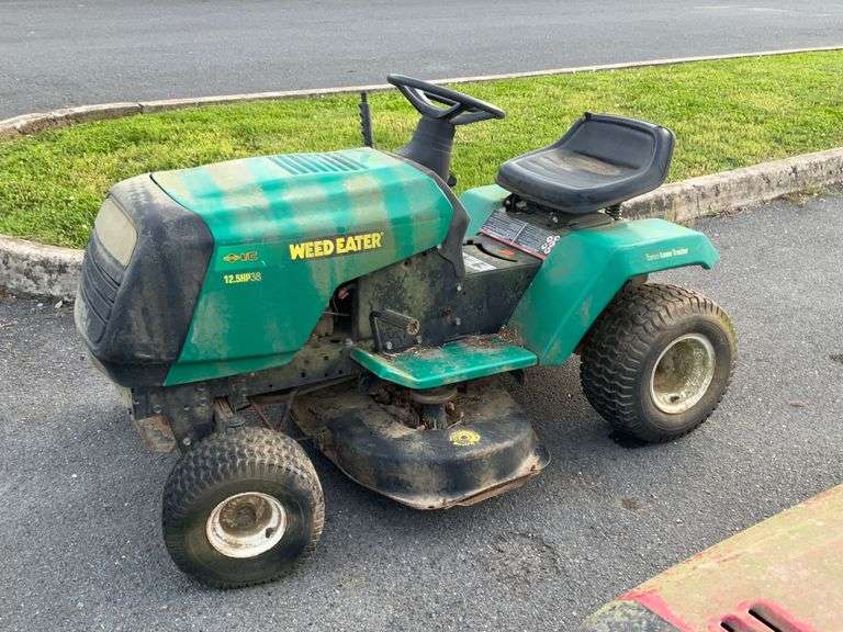 Riding Mower Parts or Repairs Mower, Weedeater rand, craftsman Briggs