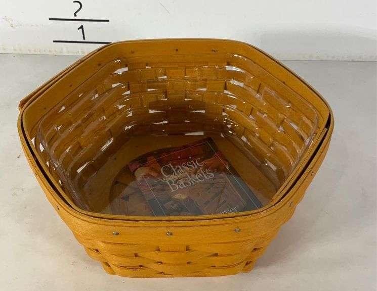 Longaberger 1999 basket with protector Hash Auctions