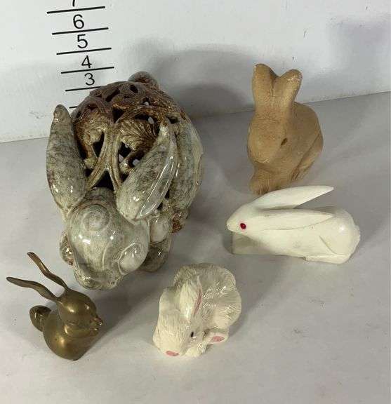Collectible bunnies,porcelain ,brass, chalk ware and more Hash Auctions