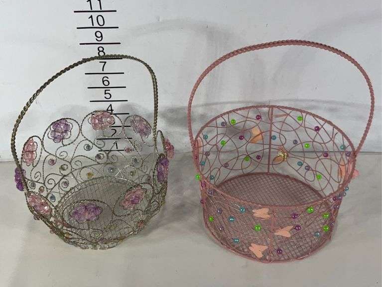 Lot of 2 metal Easter baskets Hash Auctions