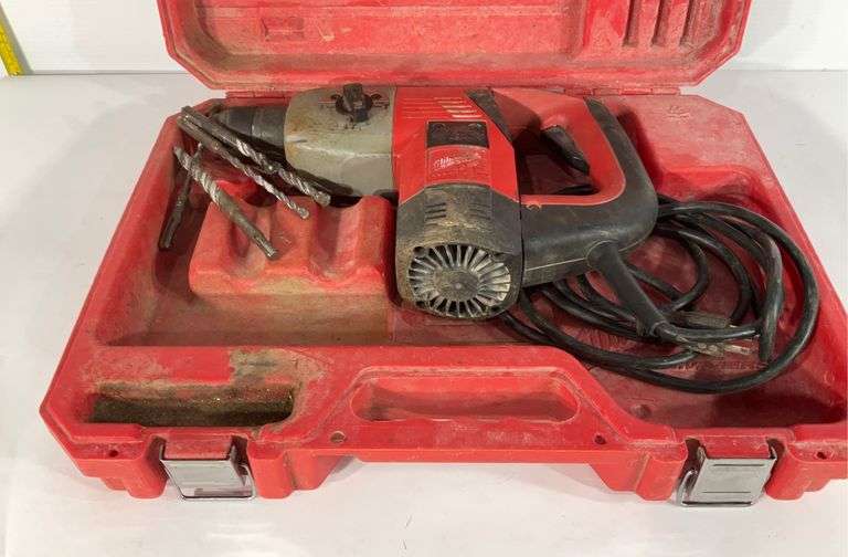 Milwaukee heavy duty drill, works - Hash Auctions