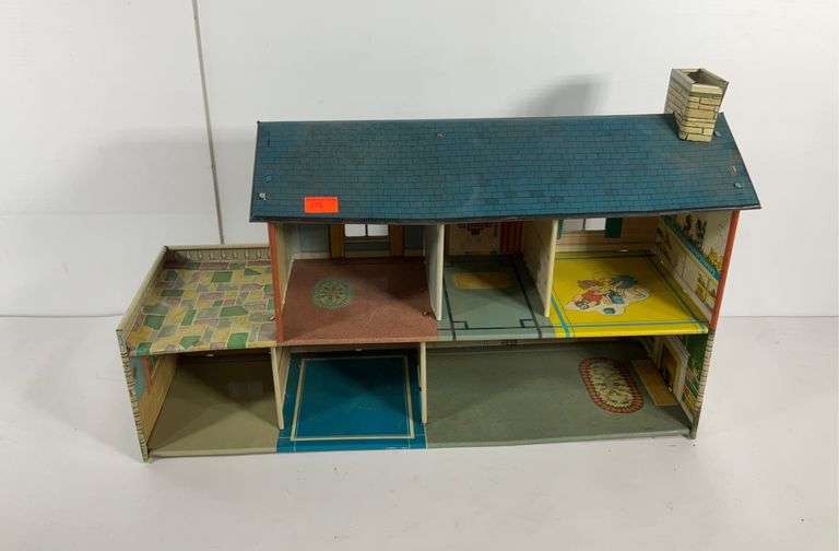 Vintage tin doll house 25x8x16” Hash Auctions