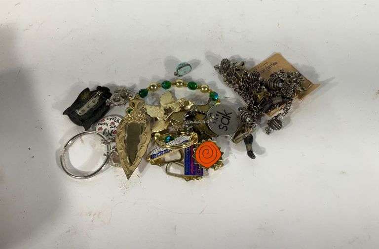 Trinkets, and Knick knacks Hash Auctions