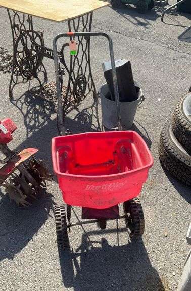 EarthWay EV-N-Spred - Hash Auctions