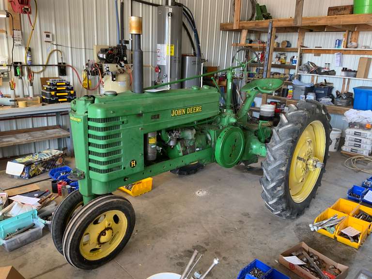 Model H John Deere Tractor Hewitt Land Company
