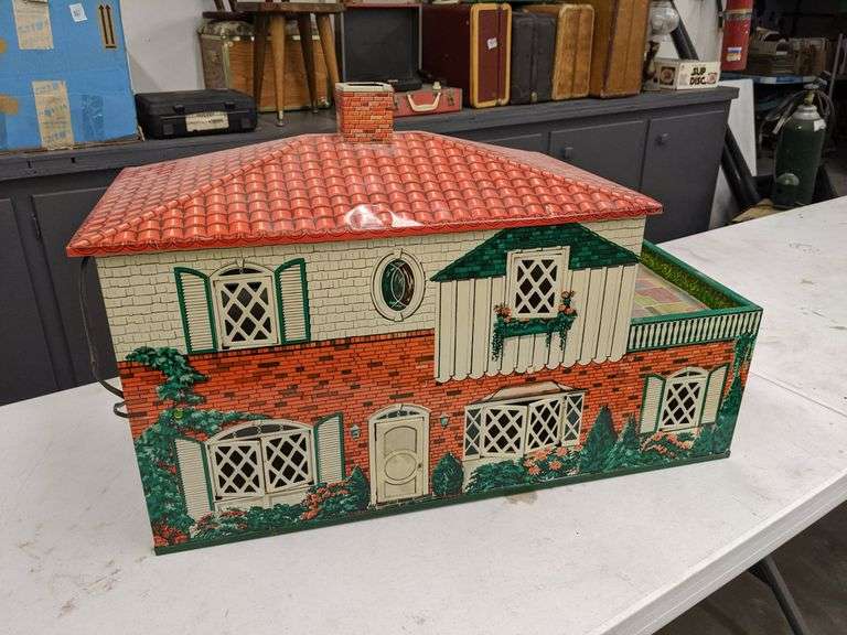 VINTAGE TIN DOLL HOUSE Isabell Auction
