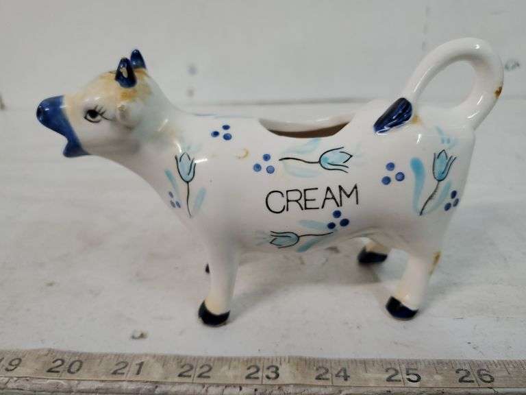 VINTAGE COW CREAMER Isabell Auction