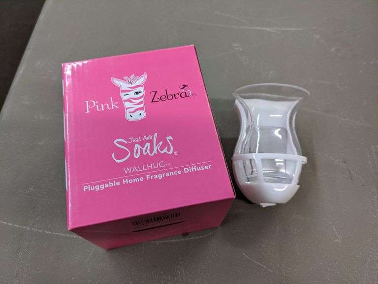 PINK ZEBRA WALLHUG PLUGGABLE HOME FRAGRANCE DIFFUSER Isabell Auction