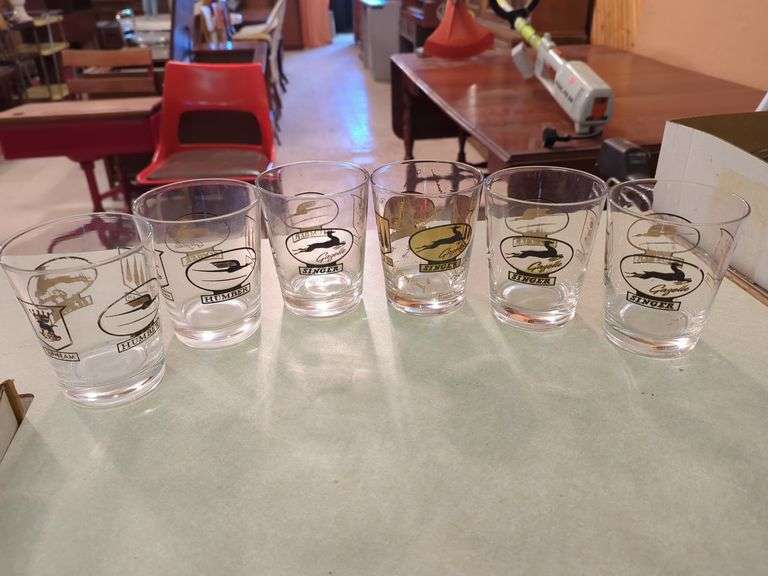 (6) VINTAGE DRINKING GLASSES Isabell Auction