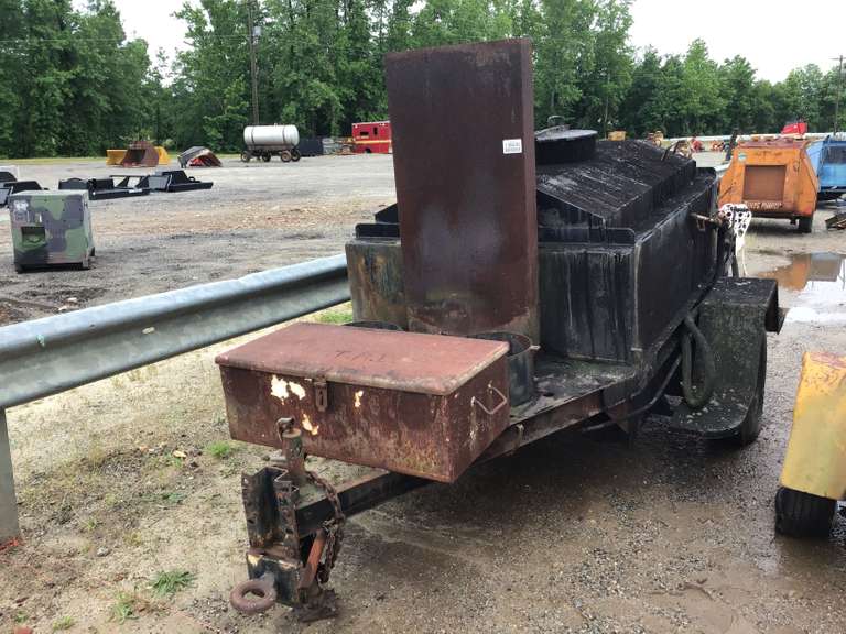 250 GAL TACK WAGON Jeff Martin Auctioneers, Inc.