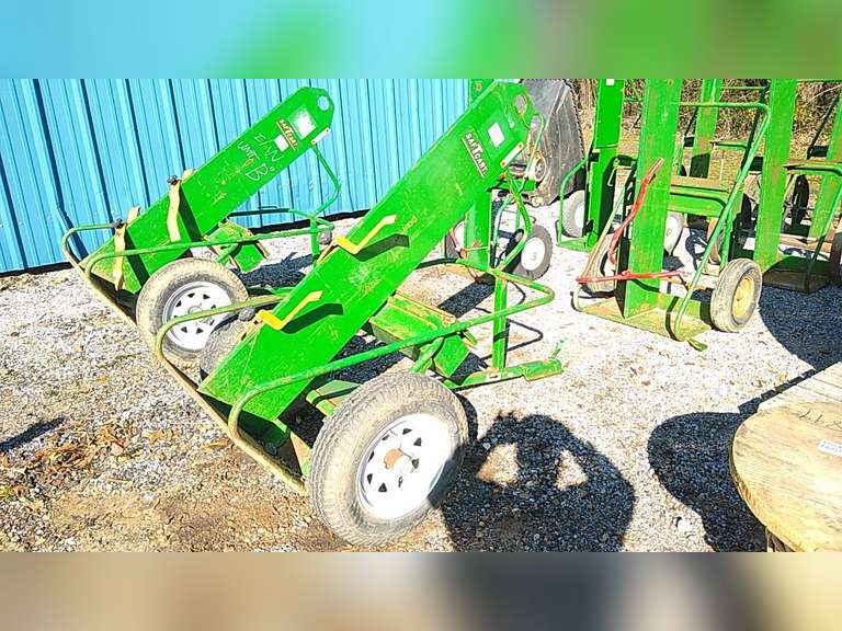 SAFTCART OXYGEN/ACETYLENE TANK TORCH CART, BALL HITCH & RUBBER TIRES