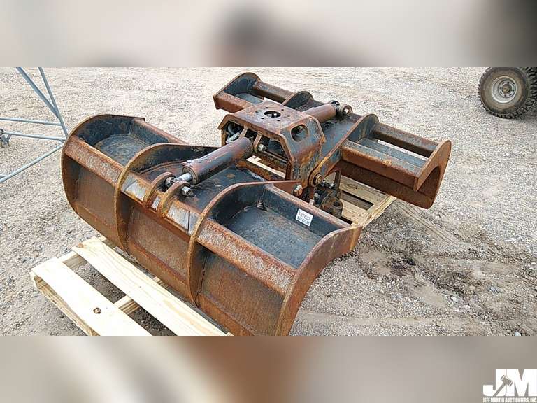 60" KNUCKLEBOOM GRAPPLE & HEAD Jeff Martin Auctioneers, Inc.