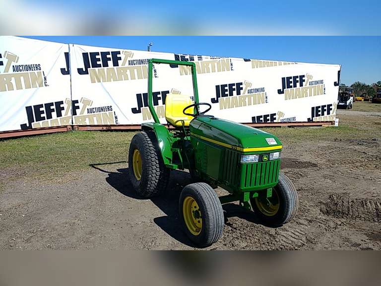JOHN DEERE 790 TRACTOR SN LV0790G475106 Jeff Martin Auctioneers, Inc.