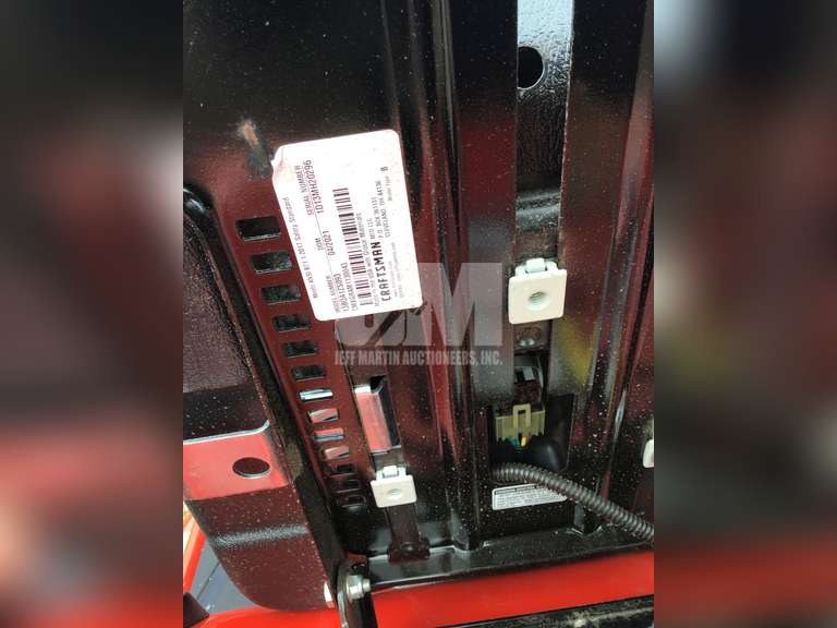 CRAFTSMAN T210 RIDING MOWER SN 1D13MH20296 Jeff Martin Auctioneers, Inc. CRAFTSMAN T210 RIDING MOWER SN 1D13MH20296 Jeff Martin Auctioneers, Inc.