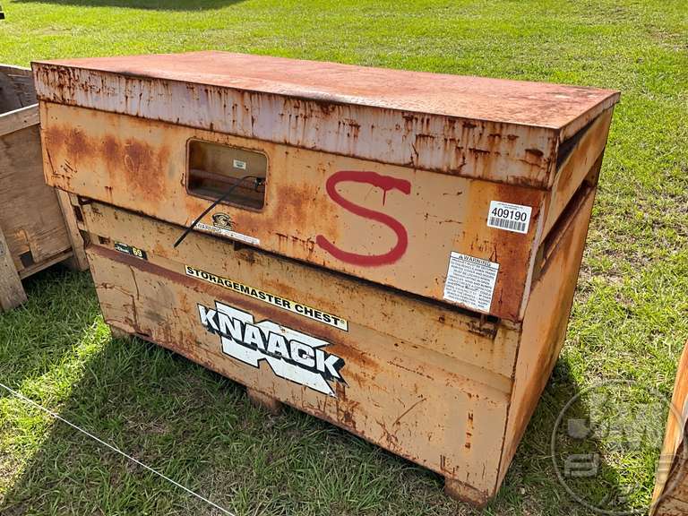 KNAACK 69 JOB BOX OF LIFELINES SN 0829510511 Jeff Martin Auctioneers