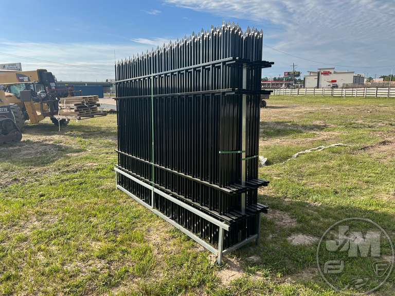 UNUSED 2022 DIGGIT WROUGHT IRON FENCING, 16 PCS FENCE PANELS, Jeff