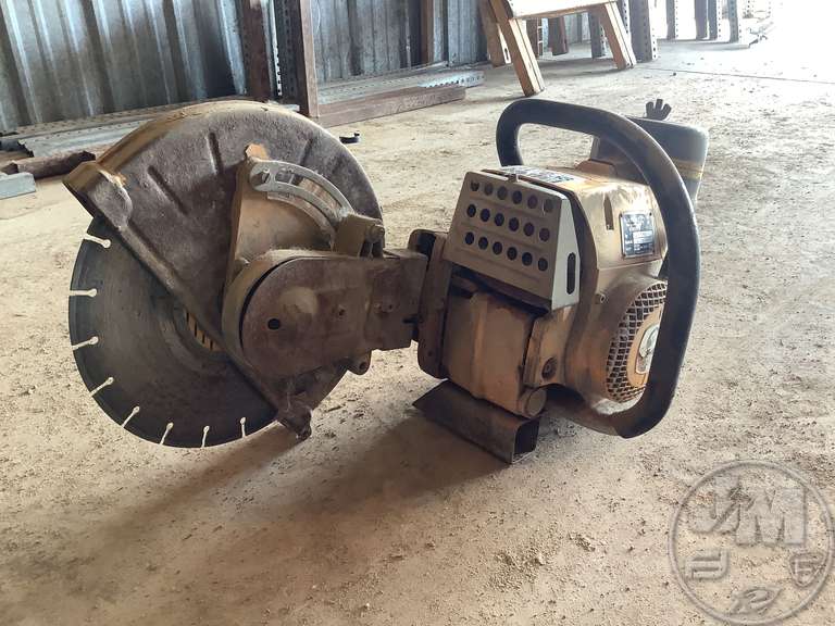WACKER BTS11 CONCRETE SAW SN: 575932821 - Jeff Martin Auctioneers, Inc.