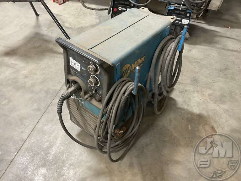 MILLER MILLERMATIC 250 250 AMP PORTABLE WELDER SN LA258388 Jeff